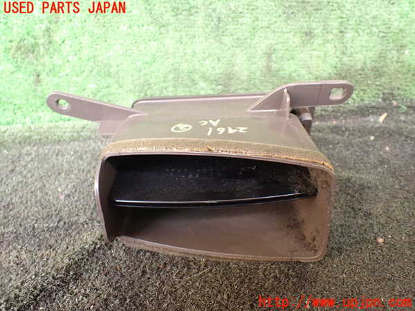 1UPJ-24617527]ハイエースワゴン100系(KZH106W)エアコン吹き出し口2 (左) 中古_m0003.jpg