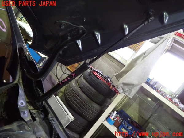 5UPJ-24621068]ルノー・メガーヌ スポーツツアラー(KBM5M)ボンネットダンパー 中古_m0002.jpg