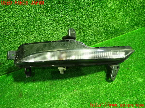 1UPJ-24621160]ルノー・メガーヌ スポーツツアラー(KBM5M)右ウィンカーレンズ 中古_m0001.jpg