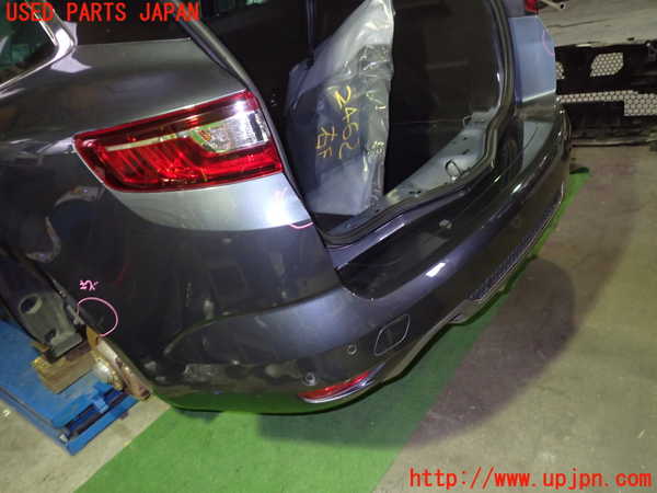 5UPJ-24621610]ルノー・メガーヌ スポーツツアラー(KBM5M)リアバンパー 中古_m0002.jpg