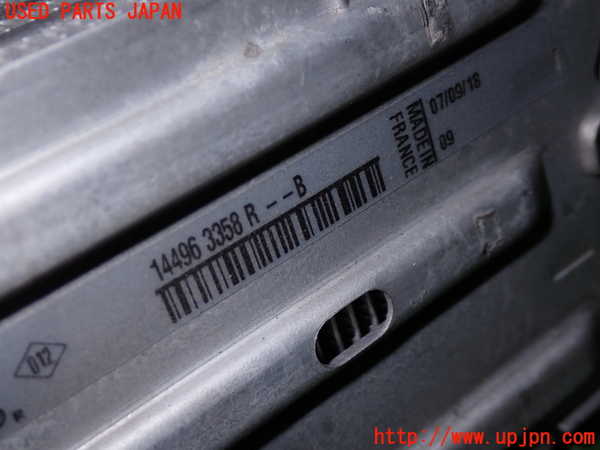 1UPJ-24622451]ルノー・メガーヌ スポーツツアラー(KBM5M)インタークーラー1 中古_m0002.jpg
