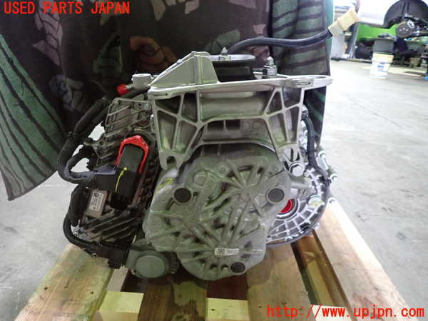 1UPJ-24623010]ルノー・メガーヌ スポーツツアラー(KBM5M)ミッション AT M5M 中古_m0001.jpg