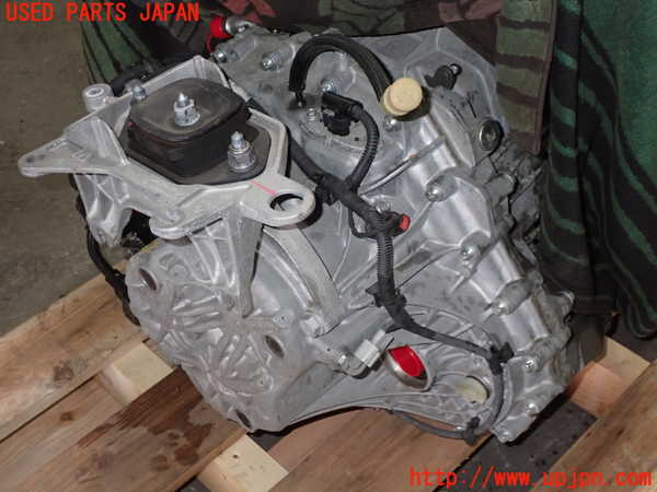 1UPJ-24623010]ルノー・メガーヌ スポーツツアラー(KBM5M)ミッション AT M5M 中古_m0003.jpg