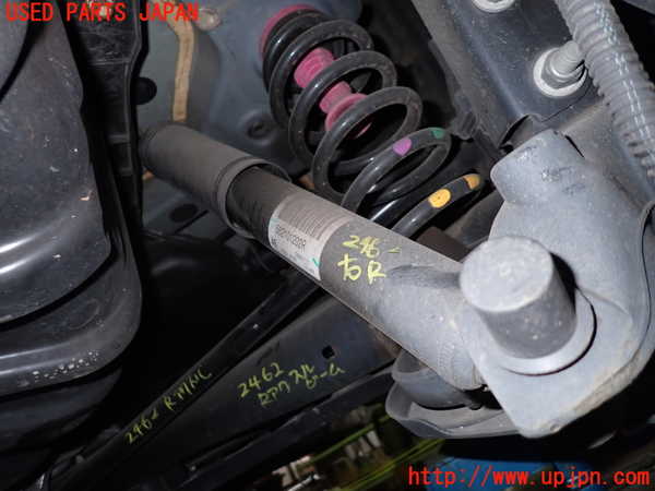 1UPJ-24625070]ルノー・メガーヌ スポーツツアラー(KBM5M)右リアショックアブソーバー 中古_m0001.jpg