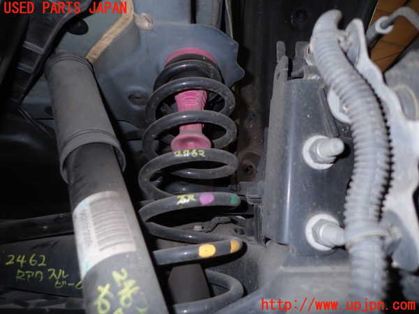 5UPJ-24625100]ルノー・メガーヌ スポーツツアラー(KBM5M)右リアスプリング 中古_m0001.jpg