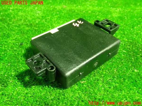 5UPJ-24626148]ルノー・メガーヌ スポーツツアラー(KBM5M)コンピューター3 中古_m0003.jpg