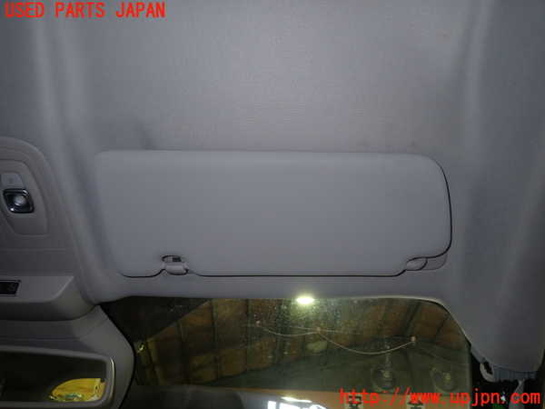 5UPJ-24627625]ルノー・メガーヌ スポーツツアラー(KBM5M)室内サンバイザー右側 中古_m0001.jpg