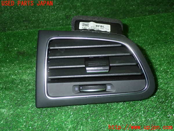 1UPJ-24627527]ルノー・メガーヌ スポーツツアラー(KBM5M)エアコン吹き出し口2（左） 中古_m0001.jpg