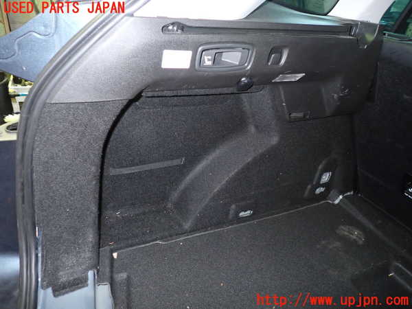 5UPJ-24627680]ルノー・メガーヌ スポーツツアラー(KBM5M)左リアピラートリム 中古_m0004.jpg