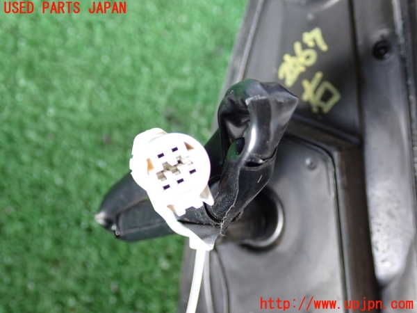 2UPJ-24671210]ハイエースバン200系(KDH205V)右ドアミラー 中古_m0005.jpg