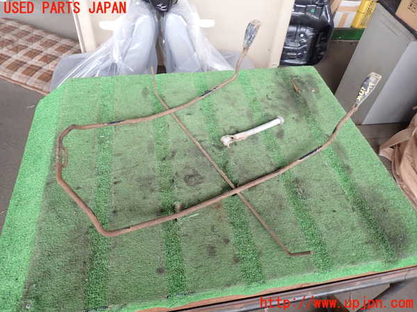 2UPJ-24671700]ハイエースバン200系(KDH205V)スペアタイヤキャリア 【ジャンク品】 中古_m0001.jpg
