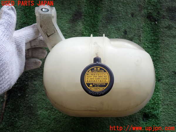 2UPJ-24672410]ハイエースバン200系(KDH205V)ラジエータータンク 中古_m0001.jpg