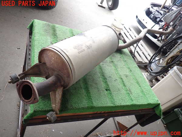 2UPJ-24672671]ハイエースバン200系(KDH205V)リアマフラー1 中古_m0001.jpg