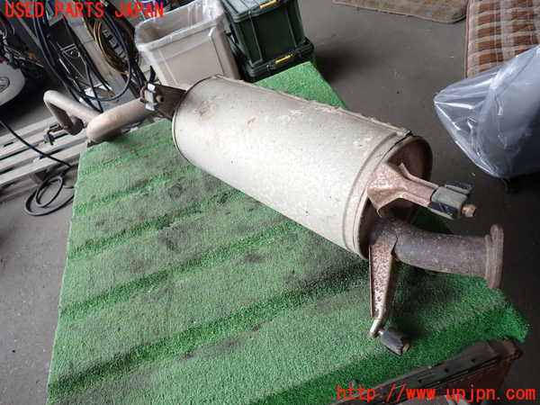 2UPJ-24672671]ハイエースバン200系(KDH205V)リアマフラー1 中古_m0004.jpg