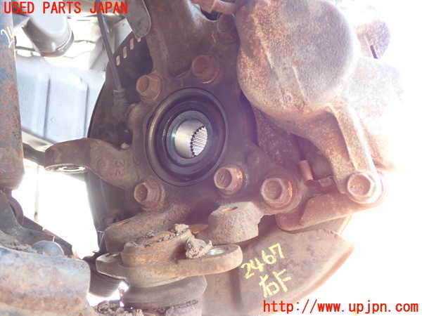 2UPJ-24674290]ハイエースバン200系(KDH205V)右フロントナックルハブ 中古_m0002.jpg