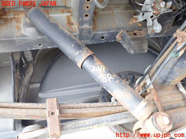 2UPJ-24675075]ハイエースバン200系(KDH205V)左リアショックアブソーバー 中古_m0001.jpg