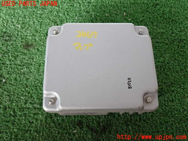 2UPJ-24676525]ハイエースバン200系(KDH205V)アンプ 中古_m0001.jpg