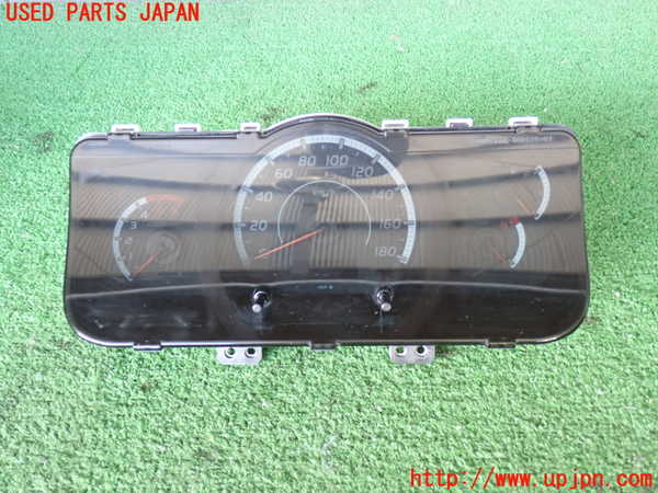 2UPJ-24676170]ハイエースバン200系(KDH205V)スピードメーター 中古_m0001.jpg