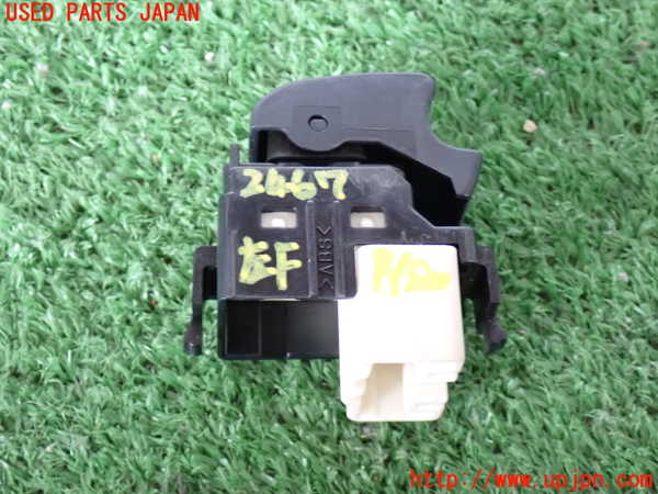 2UPJ-24676245]ハイエースバン200系(KDH205V)左前パワーウィンドウスイッチ 中古_m0002.jpg