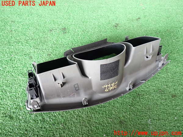2UPJ-24677510]ハイエースバン200系(KDH205V)メーターフード 中古_m0002.jpg