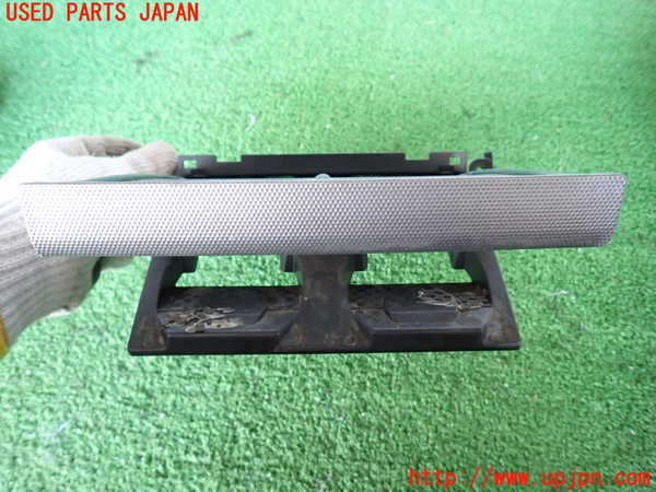 2UPJ-24677810]ハイエースバン200系(KDH205V)ドリンクホルダー 【ジャンク品】 中古_m0003.jpg