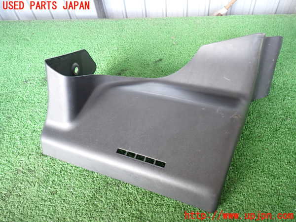 2UPJ-24677691]ハイエースバン200系(KDH205V)内装トリム類1 中古_m0001.jpg