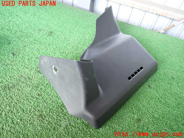 2UPJ-24677691]ハイエースバン200系(KDH205V)内装トリム類1 中古_m0002.jpg