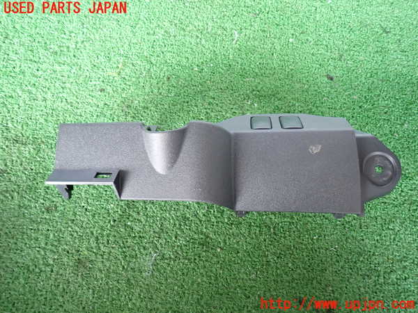 2UPJ-24677692]ハイエースバン200系(KDH205V)内装トリム類2 中古_m0001.jpg