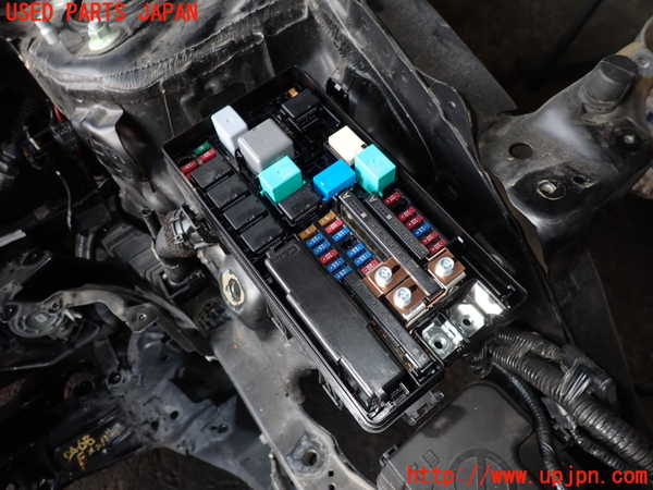 2UPJ-24686742]シビック ハッチバック(FK7)ヒューズボックス2 中古_m0002.jpg