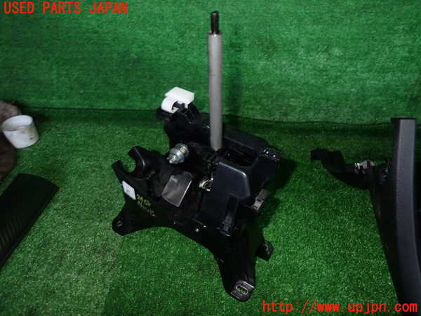 2UPJ-24687555]シビック ハッチバック(FK7)ATシフトレバー 中古_m0001.jpg