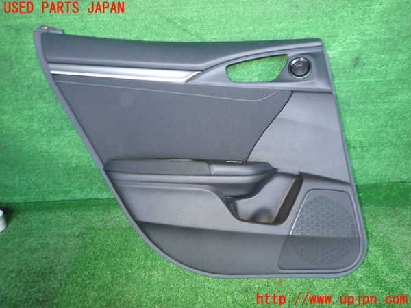5UPJ-24681324]シビック ハッチバック(FK7)左後ドア内張り 中古_m0001.jpg