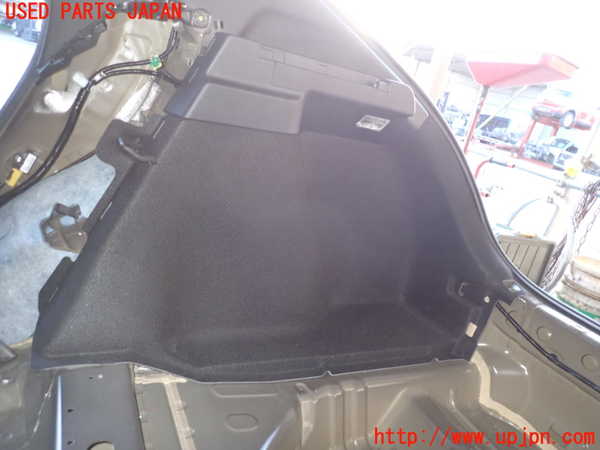 2UPJ-24687675]シビック ハッチバック(FK7)右リアピラートリム 中古_m0003.jpg