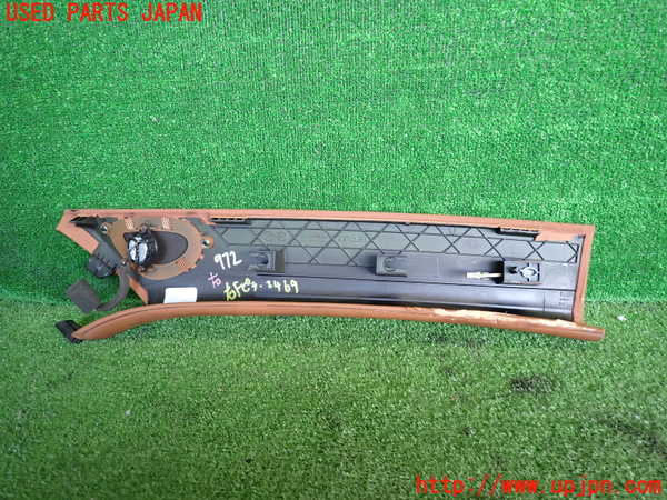 2UPJ-24697655]ベントレー・コンチネンタル・フライング・スパー(BSBEB)右フロントピラートリム 中古_m0004.jpg