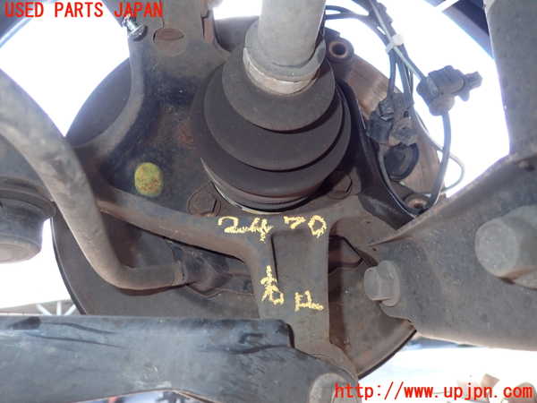 2UPJ-24704300]WRX STI(VAB)右リアナックルハブ 中古_m0002.jpg