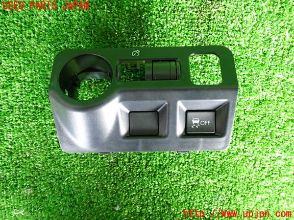 5UPJ-24706307]WRX STI(VAB)スイッチ2 (VSC OFF) 中古_m0001.jpg