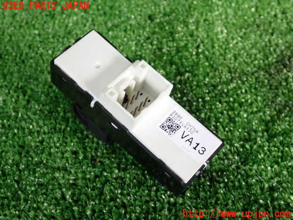 5UPJ-24706245]WRX STI(VAB)左前パワーウィンドウスイッチ 中古_m0002.jpg