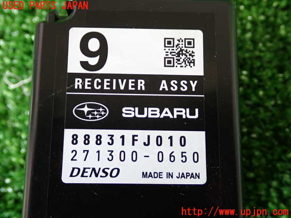 2UPJ-24706147]WRX STI(VAB)コンピューター2 (RECEIVER ASSY) 中古_m0003.jpg