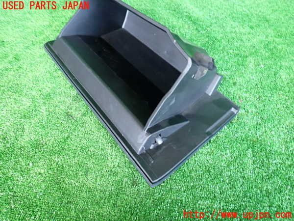2UPJ-24707516]WRX STI(VAB)グローブボックス1 中古_m0002.jpg