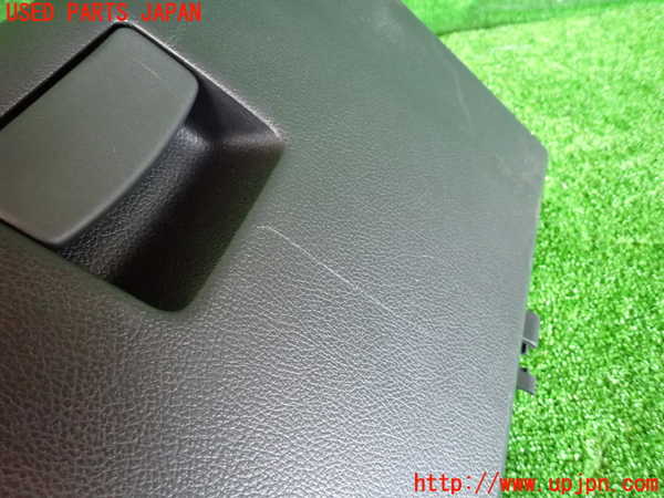 2UPJ-24707516]WRX STI(VAB)グローブボックス1 中古_m0005.jpg