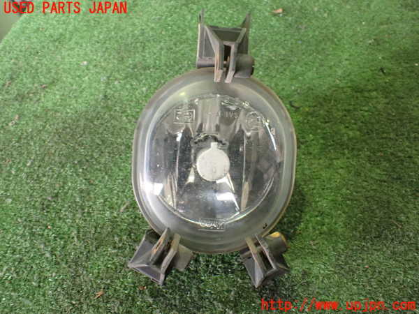 2UPJ-24711180]ジャガー・XKシリーズ(JEDA)右フォグ 中古_m0001.jpg