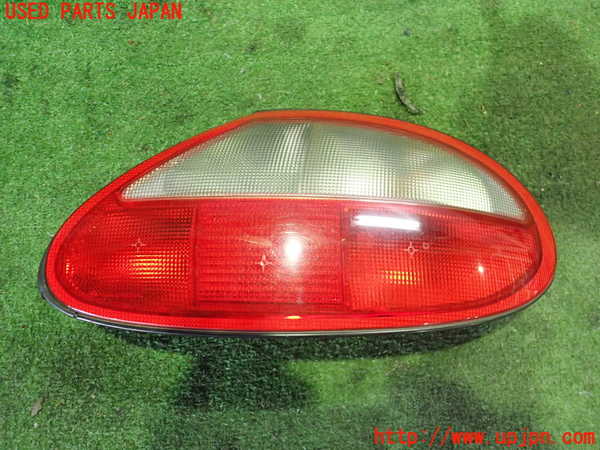 2UPJ-24711530]ジャガー・XKシリーズ(JEDA)右テールランプ 中古_m0001.jpg