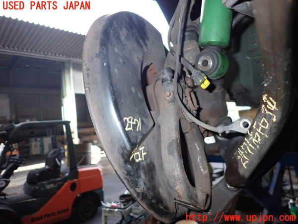 2UPJ-24714290]ジャガー・XKシリーズ(JEDA)右フロントナックルハブ 中古_m0001.jpg