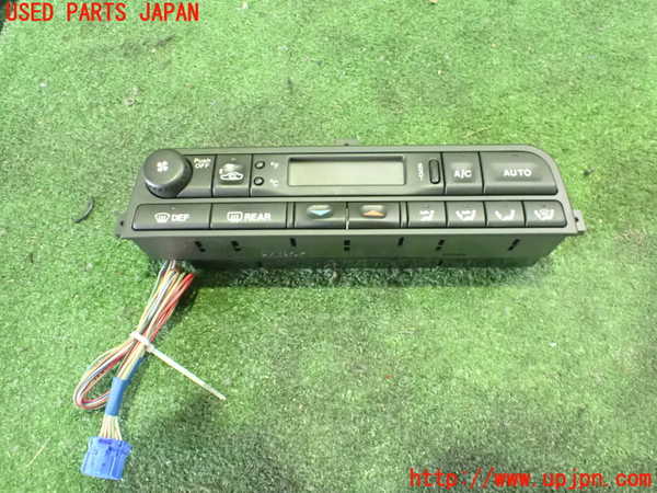 2UPJ-24716066]ジャガー・XKシリーズ(JEDA)エアコンスイッチ1 中古_m0001.jpg