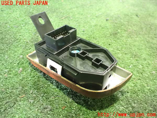 2UPJ-24716240]ジャガー・XKシリーズ(JEDA)右前パワーウィンドウスイッチ 中古_m0002.jpg