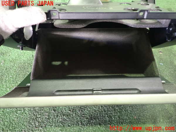 2UPJ-24717516]ジャガー・XKシリーズ(JEDA)グローブボックス1 中古_m0004.jpg