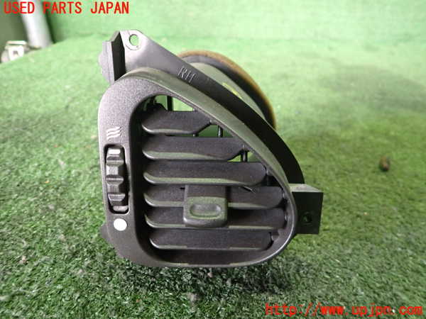 2UPJ-24717527]ジャガー・XKシリーズ(JEDA)エアコン吹き出し口2 (右) 中古_m0001.jpg