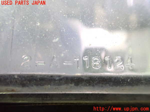 2UPJ-24721150]ポルシェ・944(不明)右コーナーランプ 中古_m0003.jpg