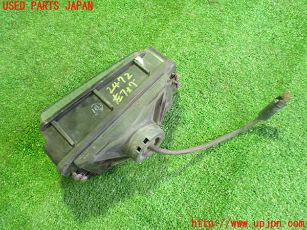 2UPJ-24721182]ポルシェ・944(不明)左フォグ 中古_m0002.jpg