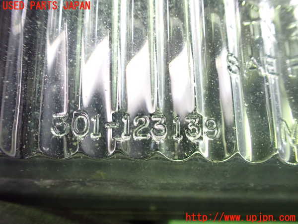 2UPJ-24721182]ポルシェ・944(不明)左フォグ 中古_m0003.jpg