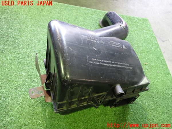 2UPJ-24722560]ポルシェ・944(不明)エアクリーナーボックス 【ジャンク品】 中古_m0001.jpg